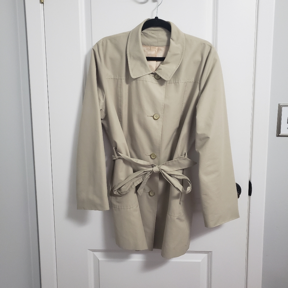 VINTAGE D'ALLAIRDS Belted Trench Coat